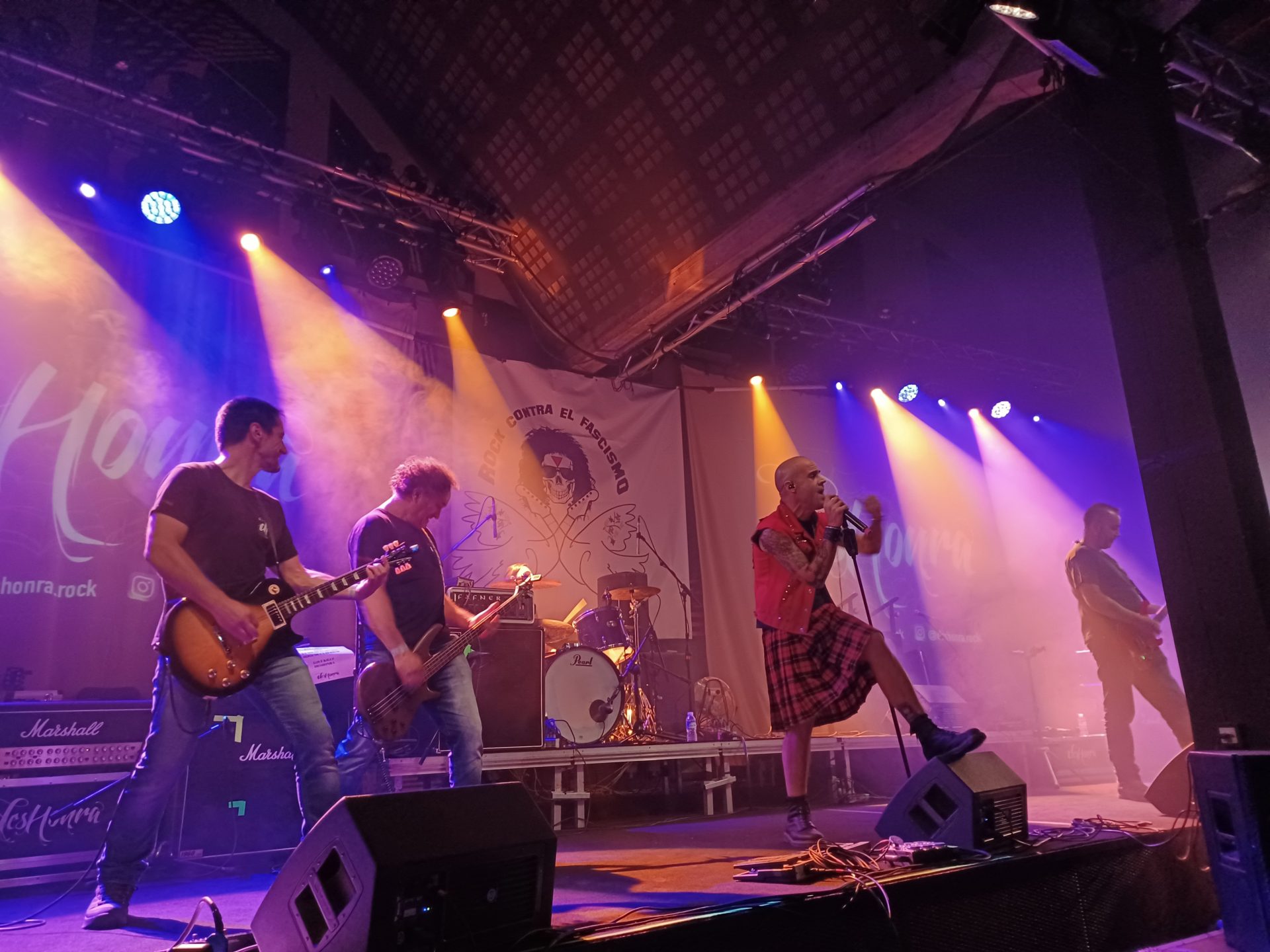 deshonra-I-festival-rock-contra-el-fascismo-burgos